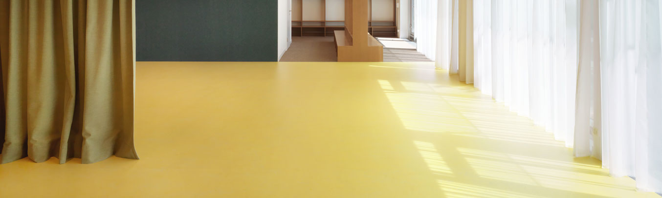 Kurt Wohndesign AG - :  - Linoleum